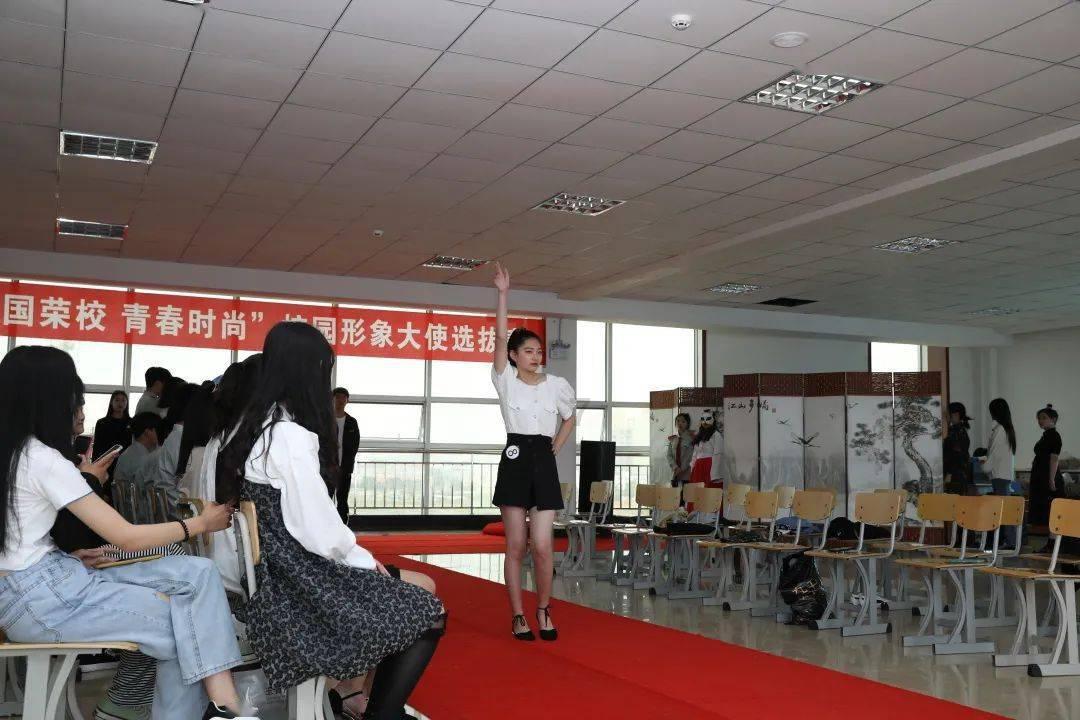 见缝射箭